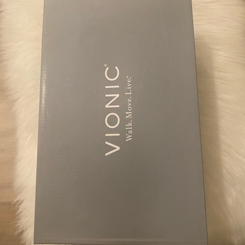 Vionic Dream Women's Supportive Slipper (size 7) NIB - Picture 3 of 9